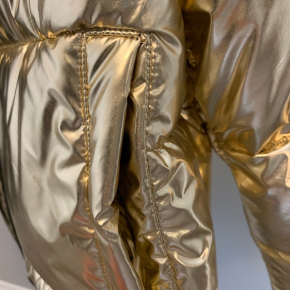 COPY - Lovers + Friends Ripley Puffer in Gold - Picture 7 of 8